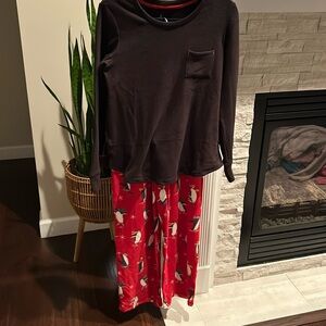 Cuss Duds never worn fleece penguin pajamas